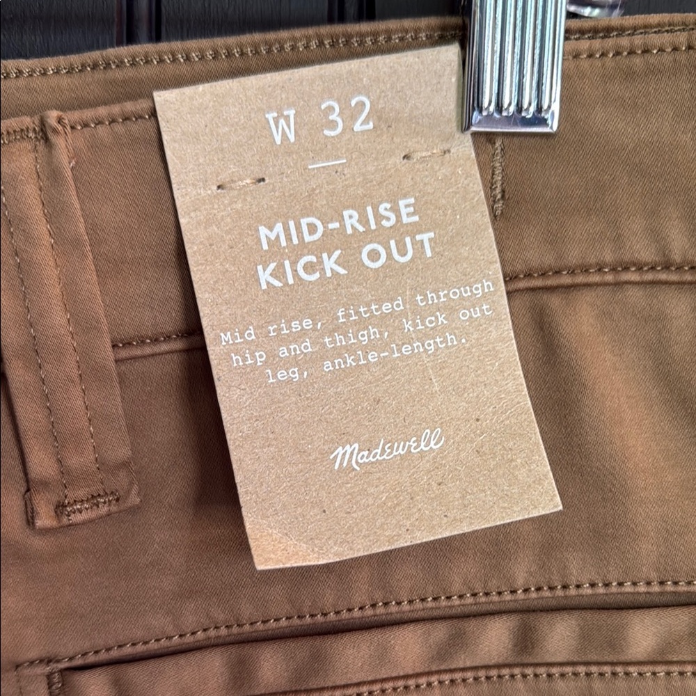 Madewell Mid-Ride Kick Out - Picture 3 of 4